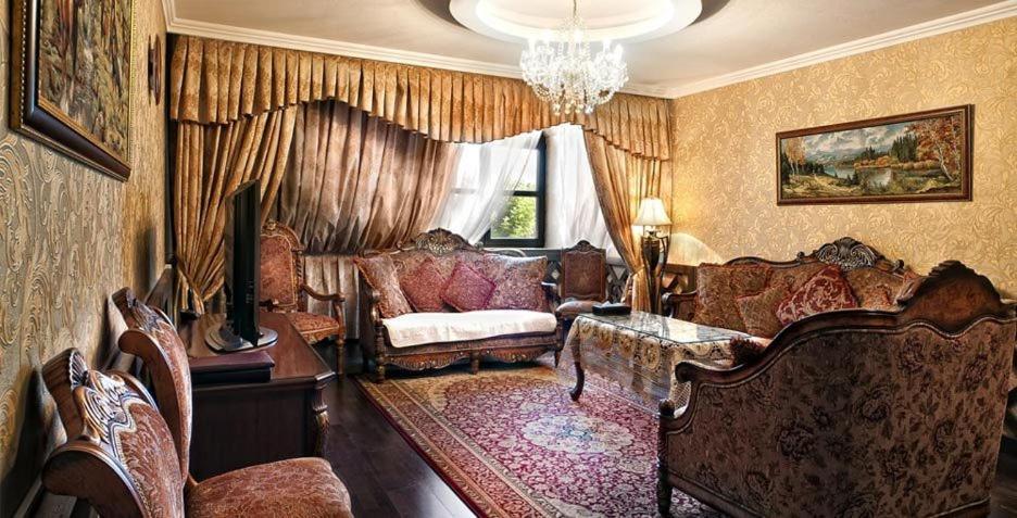 Merey Hotel Karagandy Exteriör bild